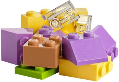 LEGO Classic - Valiza creativa 10713, 213 piese