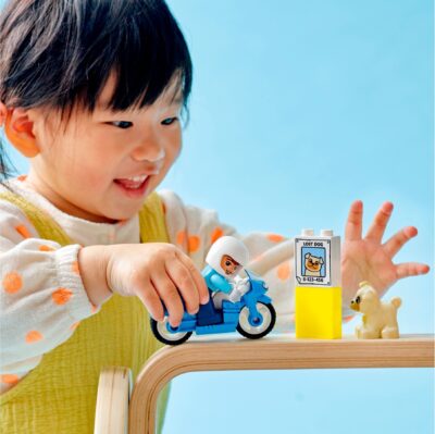 LEGO DUPLO 10967 - Motocicleta de politie