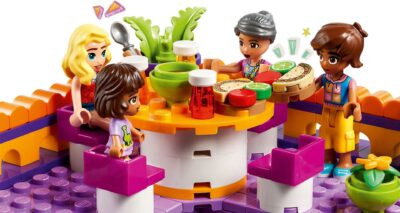 LEGO® Friends 41747 - Bucataria comunitara din orasul Heartlake