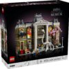 LEGO Icons 10326 - Muzeul de Istorie naturala