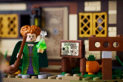 Lego Ideas 21341 - Hocus Pocus: Cabana Surorilor Sanderson