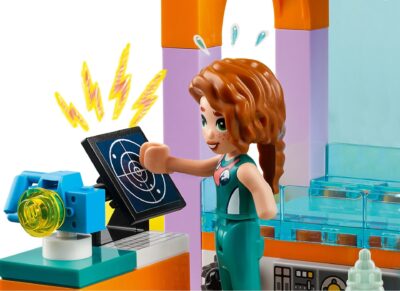 LEGO® Friends 41736 - Centru de salvare pe mare