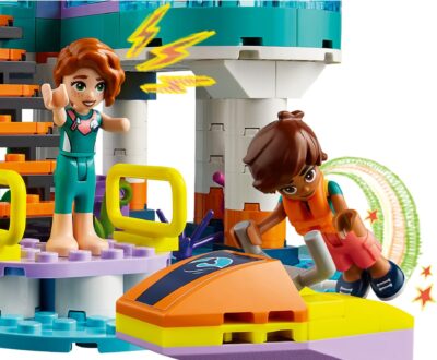LEGO® Friends 41736 - Centru de salvare pe mare