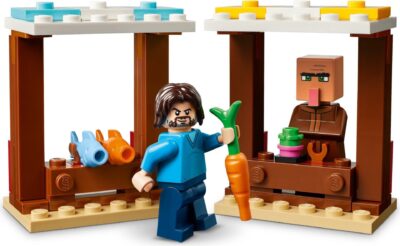 LEGO® Minecraft™ 21273 - Atacul baloanelor Ghast asupra satului