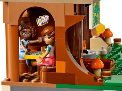 LEGO® Friends 42631 - Casa din copac din tabara de aventuri
