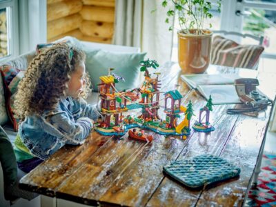 LEGO® Friends 42631 - Casa din copac din tabara de aventuri