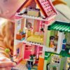 LEGO® Friends 42670 - Apartamente si magazine in orasul Heartlake