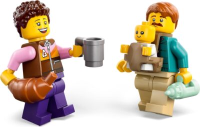 LEGO® City 60454 - Rulota pentru aventuri de vacanta