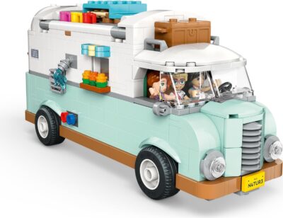 LEGO® Friends 42663 - Aventura in rulota cu prietenii