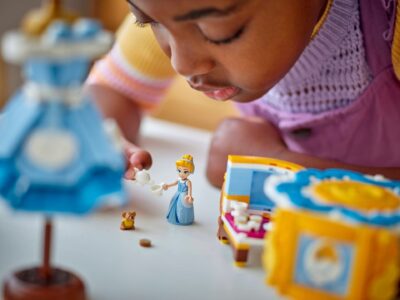LEGO® Disney Princess™ 43266 - Rochia Cenusaresei