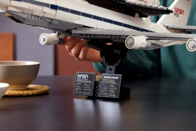 Lego Icons 10360 - Aeronava de transport de navete