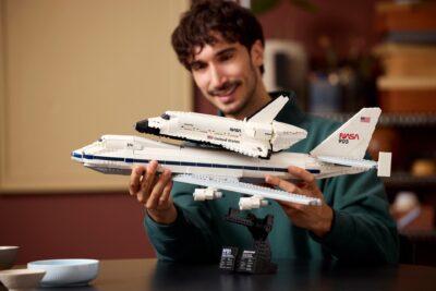 Lego Icons 10360 - Aeronava de transport de navete