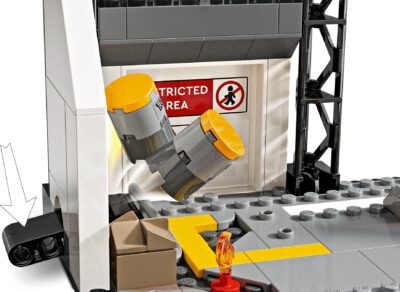 LEGO® Marvel 76314 - Batalia plina de actiune din Capitanul America: Razboi civil