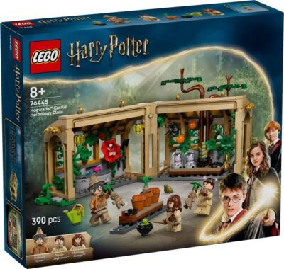 LEGO® Harry Potter™ 76445 - Castelul Hogwarts™: Lectia de ierbologie