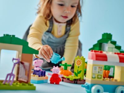 LEGO® DUPLO® Peppa Pig 10461 - Gradina si sera Bunicului Purcelus