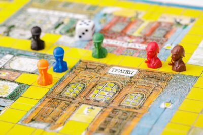 Gibsons Joc de societate G780 - Jocul lui Sherlock Holmes maestrul detectiv particular