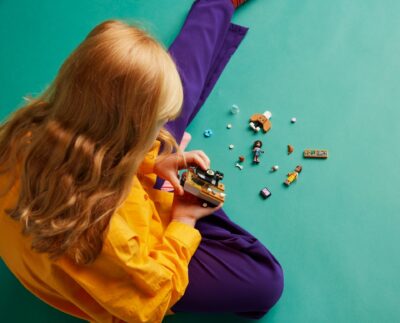 LEGO® Friends 42606 - Brutaria pe roti