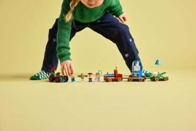 LEGO® Disney 43264 - Tren aniversar si masina RC din Toy Story