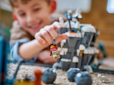 LEGO® City 60470 - Trenul expres al exploratorilor spre Polul Arctic