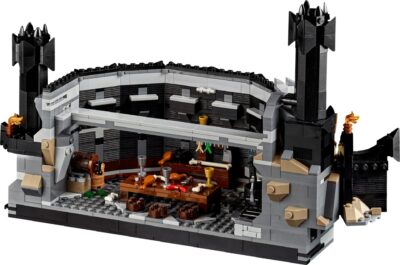 LEGO® Icons 10333 - Stapanul inelelor: Barad-dur™