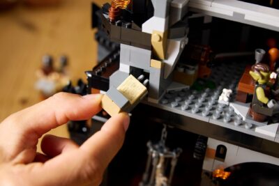 LEGO® Icons 10333 - Stapanul inelelor: Barad-dur™