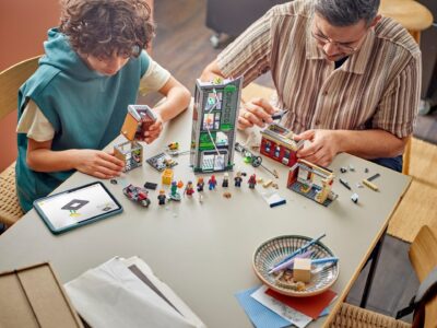 LEGO® Marvel 76324 - Omul-Paianjen vs Oscorp