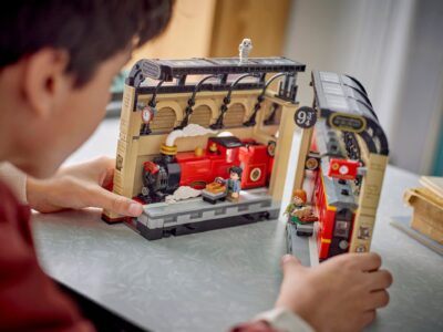 LEGO® Harry Potter™ 76450 - Coltul cu carti: Expresul Hogwarts™
