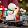 10361_lifestyle_build_07 Lego Icons 10361 - Expresul de sărbători