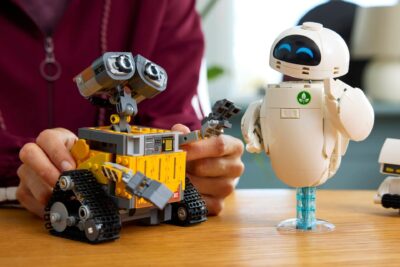 LEGO® Disney Pixar 43279 - WALL-E si EVE
