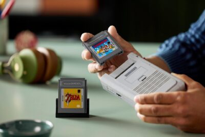 72046_lifestyle_build_06_en-gb Lego Super Mario 72046 - Game Boy