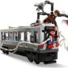 76321_web_pri_nobg_en-gb LEGO® Marvel 76321 - Lupta de pe acoperisul trenului dintre Omul-Paianjen si Doc Ock