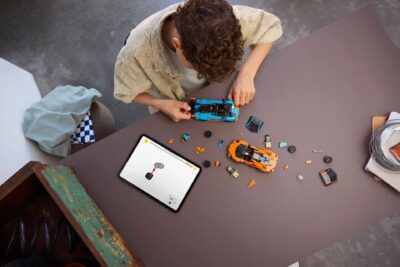 LEGO® Speed Champions 77238 - Lamborghini Revuelto si Huracán STO