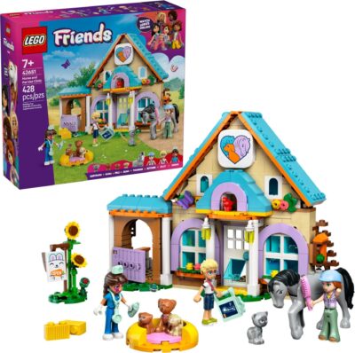 LEGO® Friends 42651 - Clinica veterinara pentru cai si animale de companie