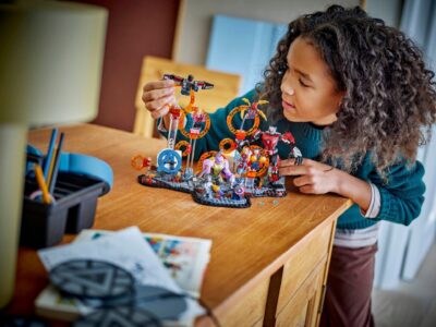 76323_lifestyle_cons_en-gb LEGO® Marvel 76323 - Razbunatorii: Sfarsitul jocului Batalia finala