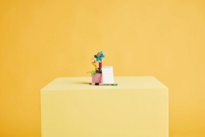 LEGO® Creator 31169 - Masina de scris cu flori (3:1)