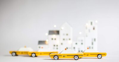 Candylab Toys Americana – Hudson Taxi – Jucărie Premium din Lemn
