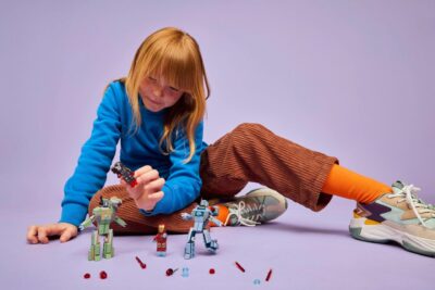 LEGO® Marvel 76320 - Iron Man si War Machine vs dronele Hammer