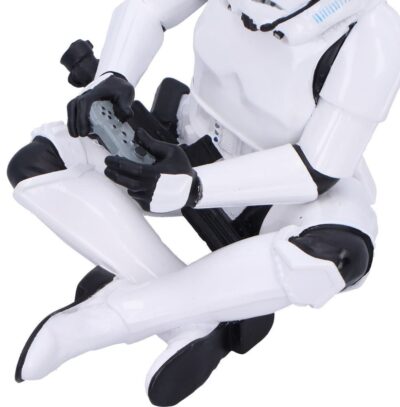 Statueta Nemesis Now: Star Wars B6954A25 - Stormtrooper (Game On!)