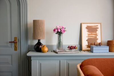 10374_lifestyle_envr_01_en-gb Lego Botanicals 10374 - Buchet de trandafiri roz