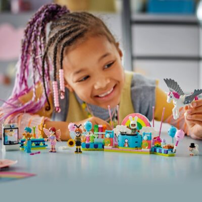 LEGO® Friends 42661 - Bal mascat cu unicornul si zana