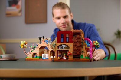 Lego Ideas 21360 - Willy Wonka si fabrica de ciocolata