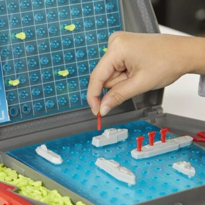 Joc Hasbro Gaming F4527 - Battleship
